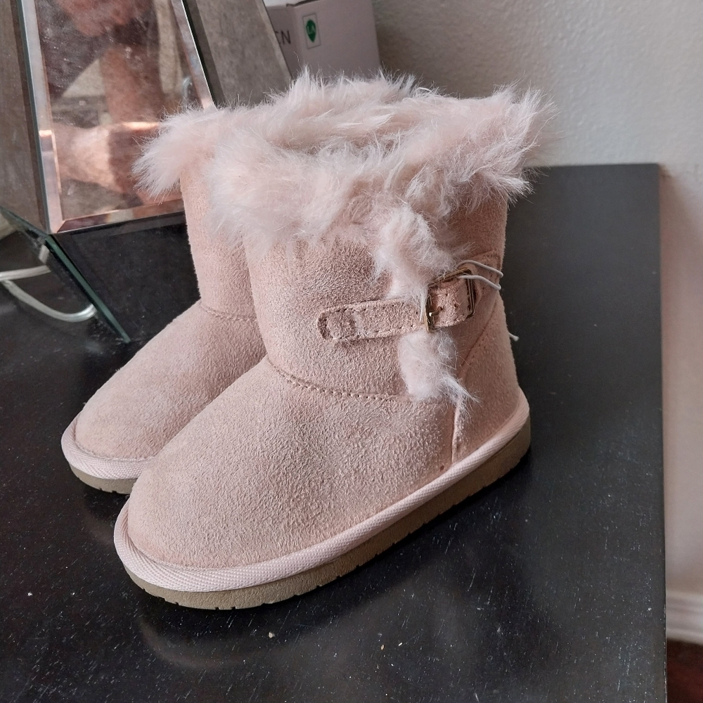 Nwt toddler winter boots
